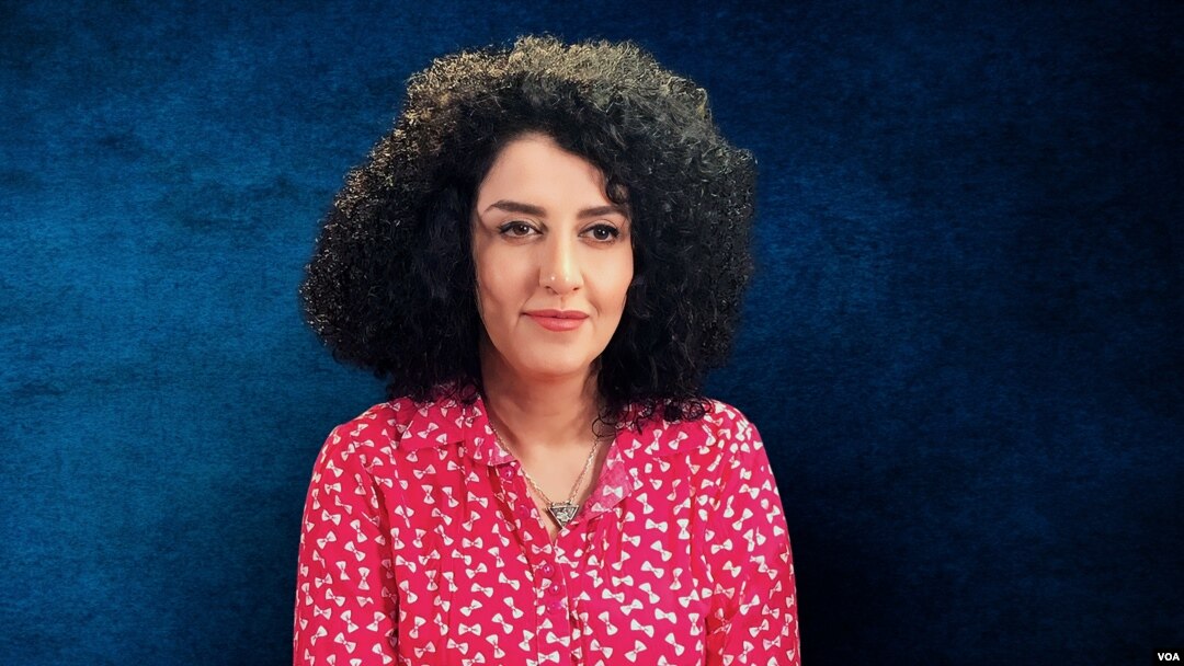 نرگس محمدی می‌گوید جمهوری اسلامی هم‌زمان با توافقات پنهانی بین‌المللی بر شدت سرکوب‌های داخلی افزوده است.