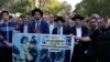 Во интервју за Гласот на Америка на персиски јазик, претставникот на израелското Министерство за надворешни работи Емануел Нахшон го дава првиот јавен коментар за невидените антиизраелски собири на Евреите во пет ирански градови на 30 октомври