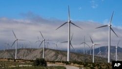 Vjetroturbine 7. marta 2024. u Palm Springsu, Kalifornija.