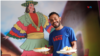 El restaurante La Gigantona, como su nombre lo indica, tiene el concepto de que los platillos típicos nicaragüenses son "gigantes". [Foto: Houston Castillo/VOA]