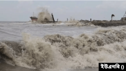 বাংলাদেশের সব মন্ত্রণালয়, বিভাগ এবং অধীনে থাকা দপ্তর-সংস্থার কর্মকর্তা ও কর্মচারীদের ছুটি বাতিল করা হয়েছে।