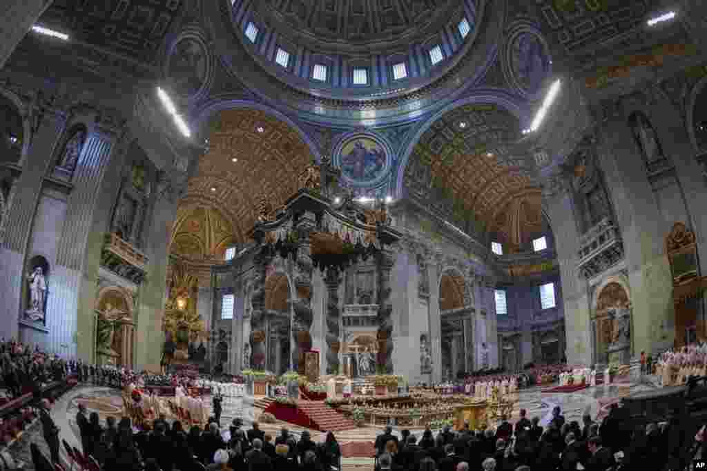 Pope Francis arrives to preside over a solemn Mass on the occasion of the 57th World Day of Peace on the theme: "Artificial intelligence and peace" in St. Peter's Basilica at The Vatican.