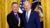 Bruce Springsteen Hingga Mindy Kaling Terima Penghargaan dari Biden