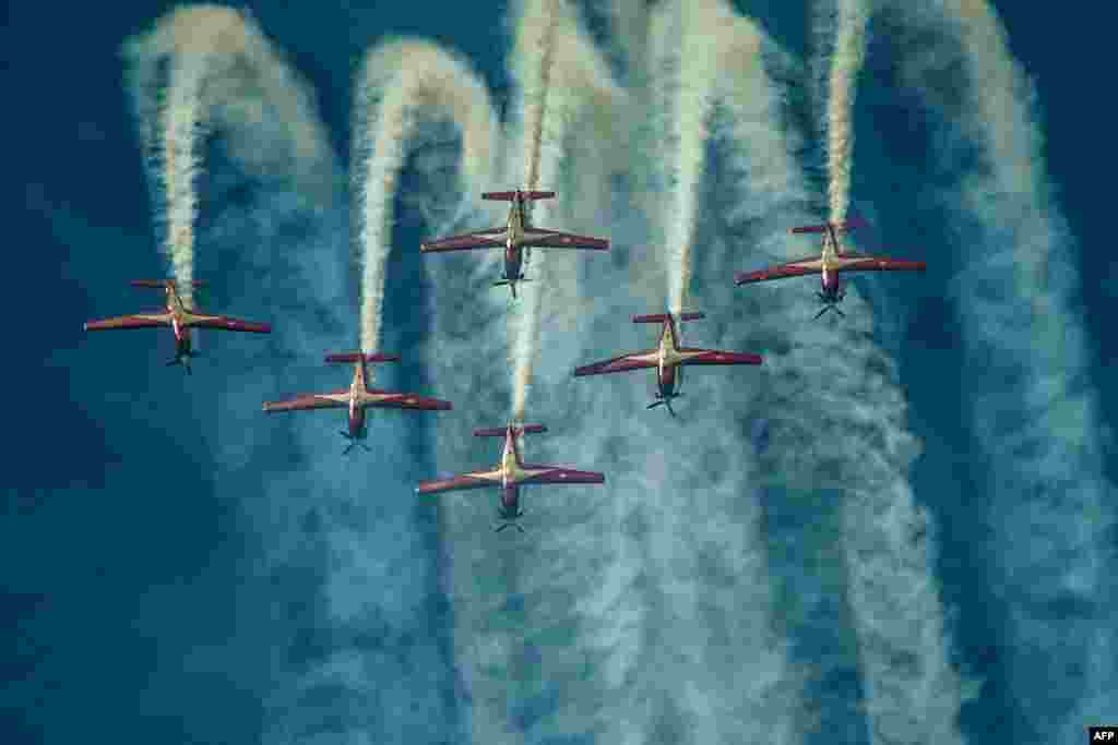 Indonesian Air Force's Jupiter aerobatic team (JAT) maneuvers during a performance in Pekanbaru, Riau province, Indonesia.