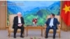 Thủ tướng Việt Nam Phạm Minh Chính tiếp Tổng Giám mục Paul Gallagher, Bộ trưởng Ngoại giao Tòa thánh Vatican, ngày 10/4/2024. Photo VGP.