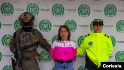 La venezolana Wanda del Valle Bermúdez fue capturada por el trabajo conjunto entre la policías peruana y colombiana, y el FBI. [Foto: Policía de Colombia]
