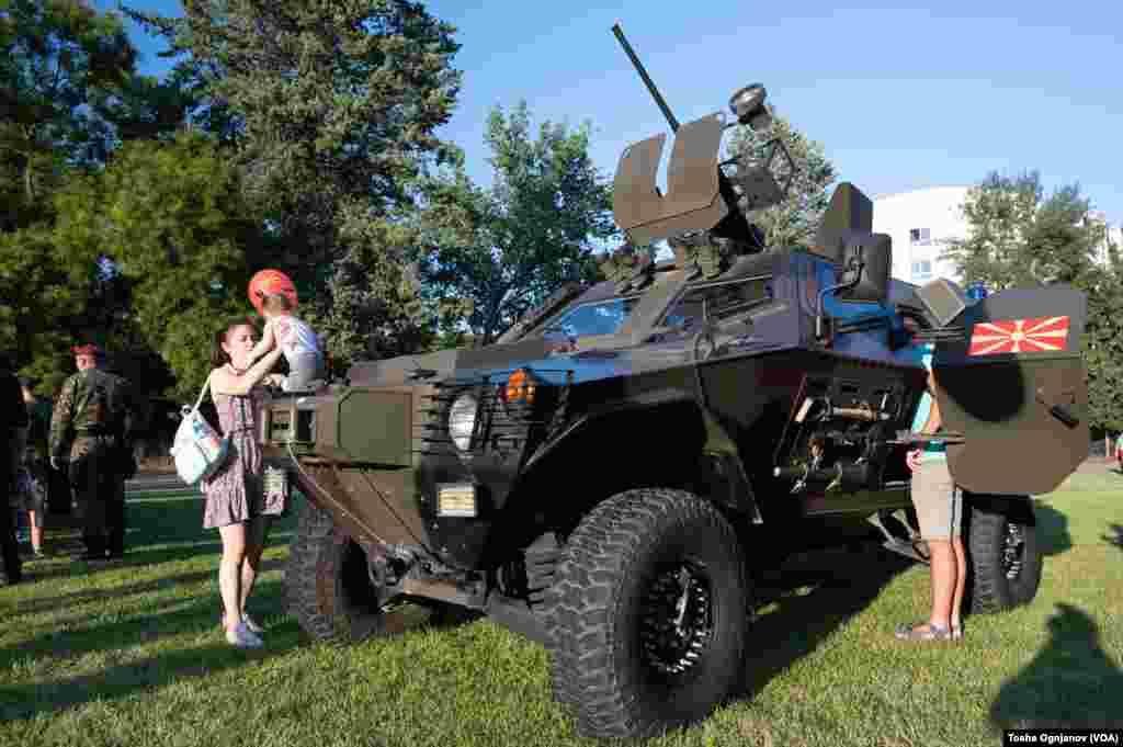 Exhibition of Macedonian army for the 30th anniversary