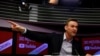 Kritikus Kremlin Alexei Navalny berbicara di stasiun radio Ekho Moskvy di Moskow, Rusia, pada 14 Maret 2018. (Foto: Reuters/Sergei Karpukhin)