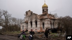 Пострадавшая Вознесенская церковь в селе Лукашовка на Черниговщине. 22 апреля 2022г.