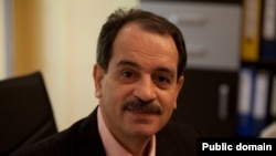 محمد علی طاهری، بنیانگذار عرفان حلقه