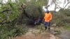 Les recherches après les inondations en Afrique du Sud