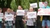 Стоп за убивањето деца - украински протест во Скопје против руската инвазија