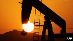 Prospecção de petróleo (foto de arquivo)