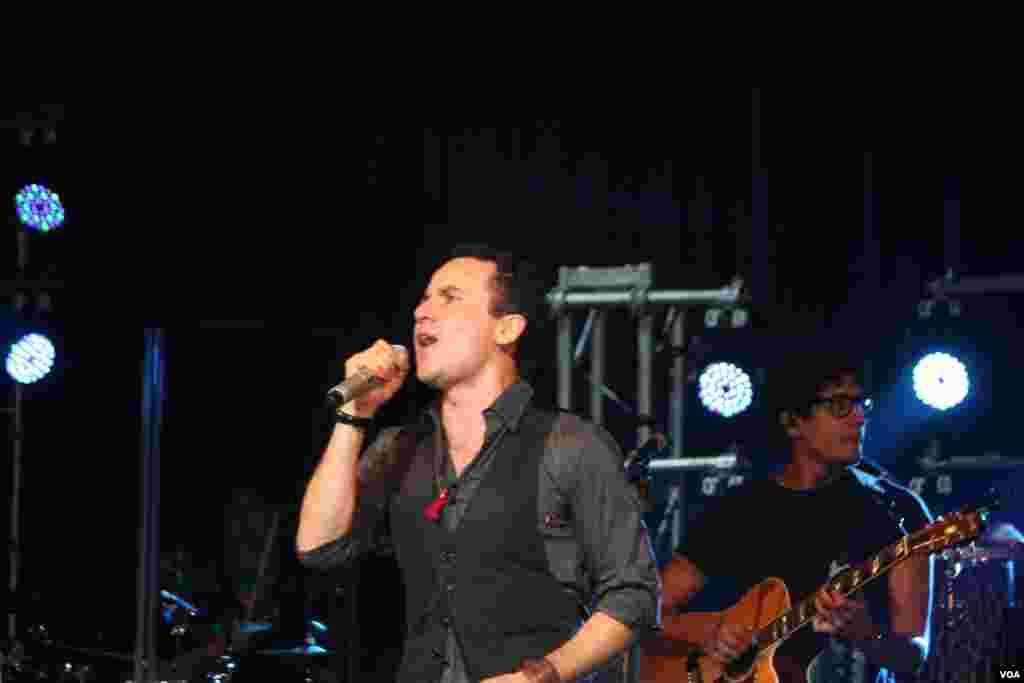 Fonseca se encuentra de gira por EE.UU. y visitará 16 ciudades.