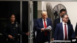 Один из эпизодов судебного заседания. Нью-Йорк, Манхэттен. 23 апреля 2024 г.