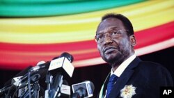 Ông Dioncounda Traore, Tổng thống lâm thời của Mali