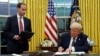 Дональд Трамп продолжил подписывать указы после прибытия в Белый дом