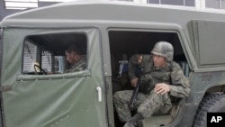 El ejército ecuatoriano ha intensificado el patrullaje en la zona de frontera con Colombia.