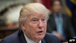 El presidente de Estados Unidos que la propuesta de salud republicana "sería mucho mejor que Obamacare y mucho menos costosa para la gente y para el país." 