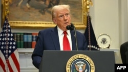 Президент США Дональд Трамп выступает в зале Рузвельта в Белом доме, 21 января 2025 года
