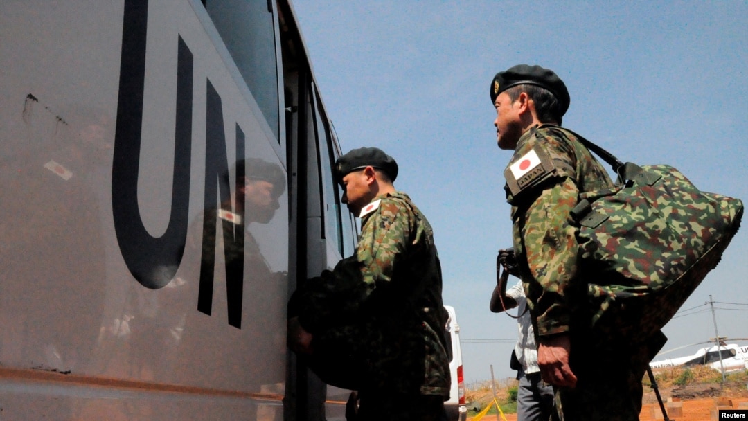 Japanese peacekeepers arrive at the Juba airport to participate in the United Nations Mission in South Sudan (UNMISS) in South Sudan's capital Juba, November 21, 2016. REUTERS/Jok Solomun