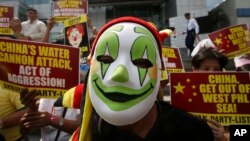 菲律賓示威者在馬尼拉抗議聲稱中國侵犯主權