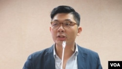 国民党立委许毓仁（美国之音张永泰拍摄）