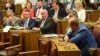 Crnogorski parlament usvojio rezoluciju o Srebrenici i smijenio ministra pravde 