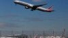 Jirgin kamfanin American airline. 