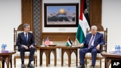 دیدار وزیر امور خارجه آمریکا با رئیس تشکیلات خودگردان فلسطینی در رام‌الله