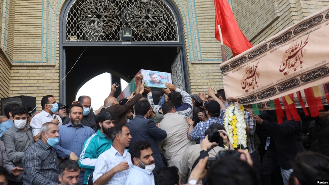 تشییع جنازه حسن صیاد خدایی، از اعضای سپاه پاسداران، در تهران (۳ خرداد ۱۴۰۱)