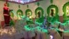 "Robotmas" by Kenny Irwin, Jr. (J.Taboh/VOA)