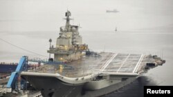 中國第一艘航空母艦