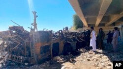 PAKISTAN ACCIDENT Quetta Balochistan Baluchistan Karachi Bus