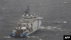 Финский патрульный корабль «Турва» ведет наблюдение недалеко от места, где было обнаружено повреждение газопровода Balticconnector в Финском заливе. 11 октября 2023 года. Снимок распространен Пограничной службой Финляндии.