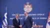 Premijer Grčke Kirijakos Micotakis i predsednik Srbije Aleksandar Vučić (REUTERS/Djordje Kojadinovic)