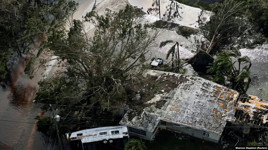 Posledice udara uragana Ian u Punta Gordi na Floridi (Foto: REUTERS/Shannon Stapleton)