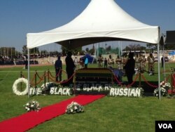Isidumbu sikamuyi uDumiso Dabengwa