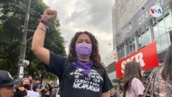 Día Internacional para la Eliminación de la Violencia contra la Mujer marcha nicaragüenses en Costa Rica. [Foto Armando Gómez/VOA].
