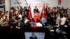 Ekrem Imamoglu, kandidat sekularne, opozicione Republikanske narodne partije obraća se pristalicama u štabu stranke u Istanbulu, 23. juna 2019. 