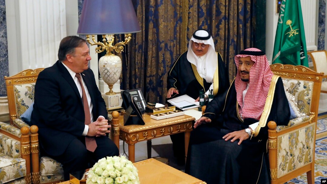 Američki državni sekretar Majk Pompeo sa saudijskim kraljem Salmanom danas u Rijadu
