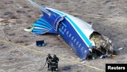 Máy bay của hãng hàng không Azerbaijan Airlines rơi ở Kazakhstan.