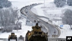 Российская бронетехника (архивное фото)