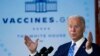 Presiden AS Joe Biden berbicara mengenai vaksinasi COVID-19 setelah berkunjung ke lokasi konstruksi pusat data Microsoft di Elk Grove Village, Illinois, pada 7 Oktober 2021. (Foto: AP/Susan Walsh)