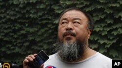 中國著名畫家艾未未(資料圖片)
