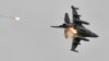 台湾空军飞行员驾驶美制F-16V战机参加年度汉光军演。（2021年7月16日）