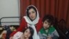 بیش از یکصد عضو سابق تحکیم وحدت و انجمن اسلامی دانشگاهها خواستار آزادی نرگس محمدی شدند