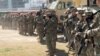 Texas construye "campamento base" militar en Eagle Pass, cerca de frontera con México