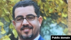 دکتۆر هەڵمەت غەریب