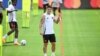 Con James Rodríguez en gran forma, Colombia, invicta en 26 partidos, se enfrenta a Panamá en los cuartos de final de la Copa América. El equipo de Néstor Lorenzo busca evitar el triunfalismo ante una Panamá que ha sorprendido en el torneo.
